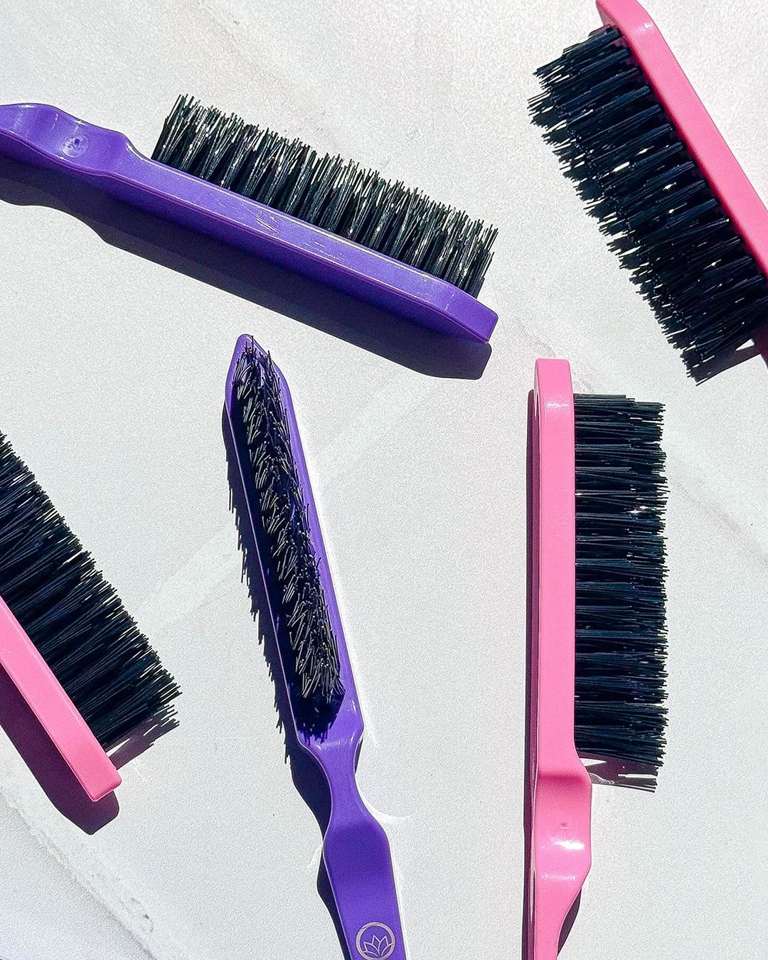 Anti-Frizz Polishing Brush